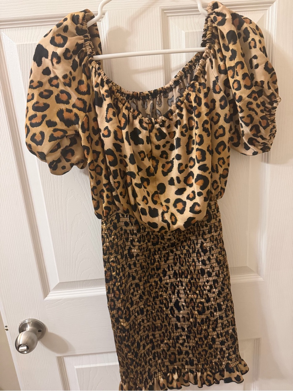 Akira Leopard Print Puff Sleeve Midi Dress - Tan/Black